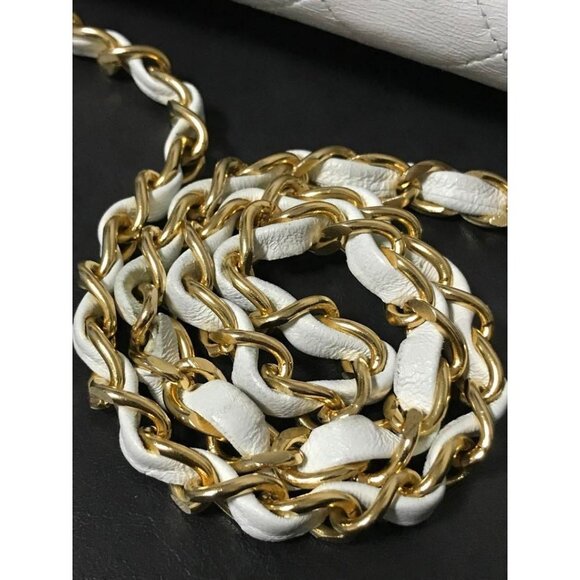 CHANEL Classic Single Flap Bag Quilted Matelasse Lambskin White Purse Vintage - Picture 15 of 16